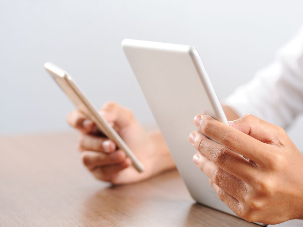 2種類のスマホ連動型アルコールチェッカーアプリ